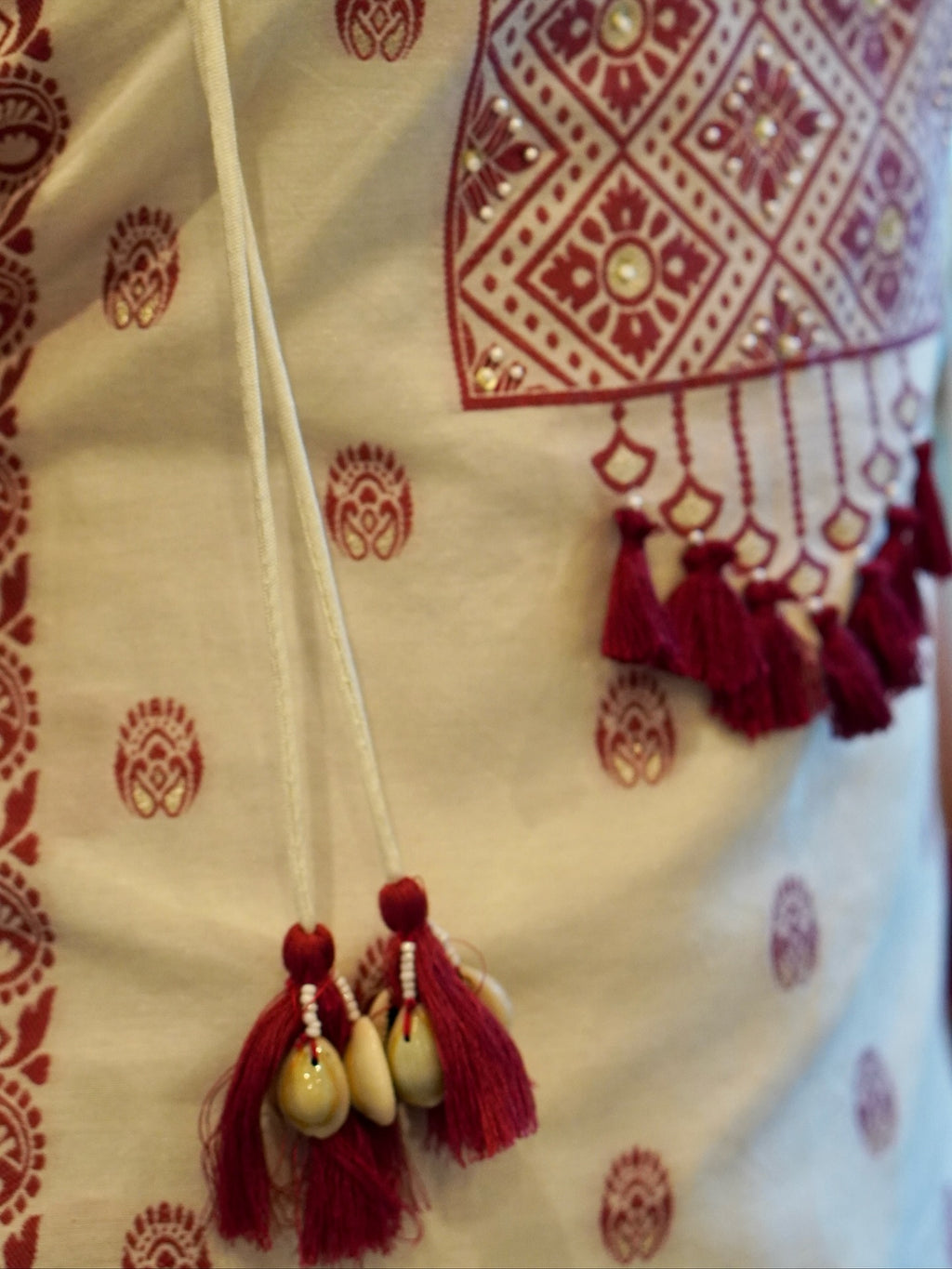 White and Maroon Set