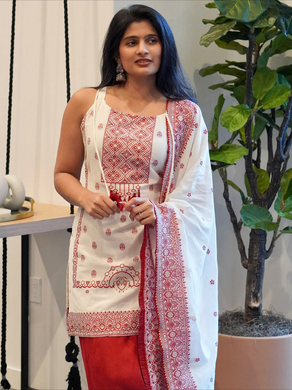 White and Maroon Set