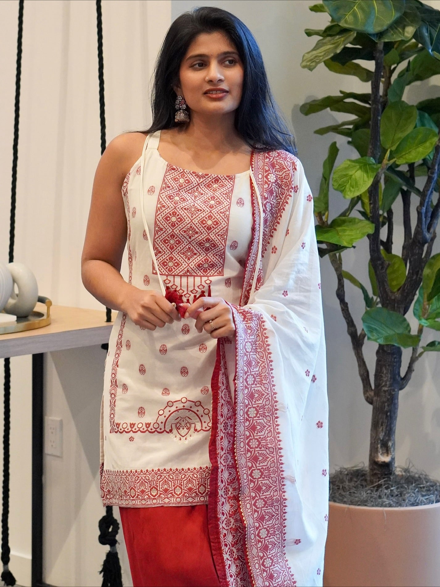 White and Maroon Set